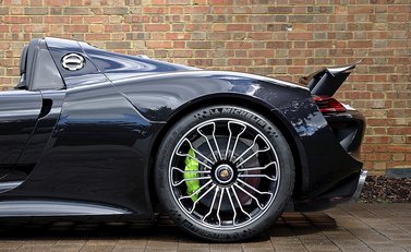 Porsche 918 Spyder 9