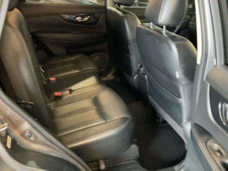 Nissan X-Trail 1.7 X-Trail Tekna dCi 5dr 19