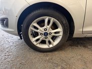 Ford Fiesta 1.0T EcoBoost Zetec Euro 6 (s/s) 5dr 19