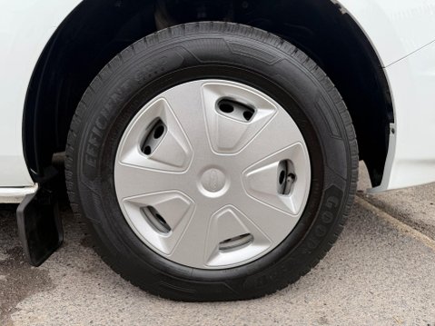 Ford Transit Custom 300 TREND P/V ECOBLUE 4