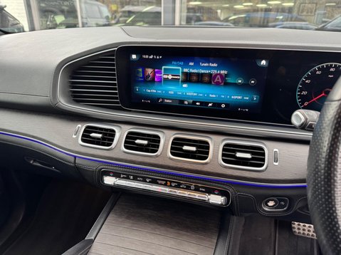 Mercedes-Benz GLE GLE 300 D 4MATIC AMG LINE PREMIUM 25