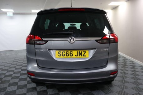Vauxhall Zafira SRI 8