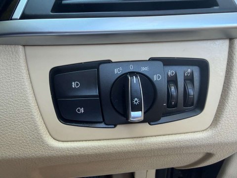 BMW 3 Series 2.0 320d Edition+ Auto 4dr 18