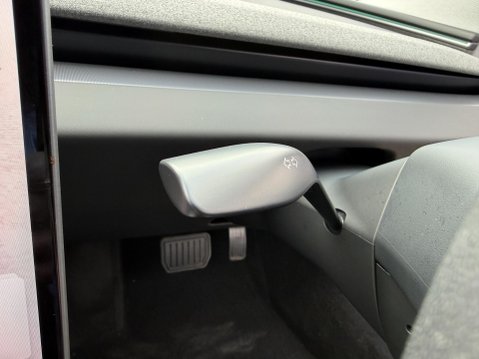 Tesla Model 3 Saloon 4dr Electric Auto RWD (208 ps) 37