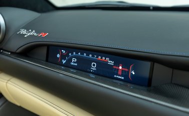 Ferrari Portofino M 21