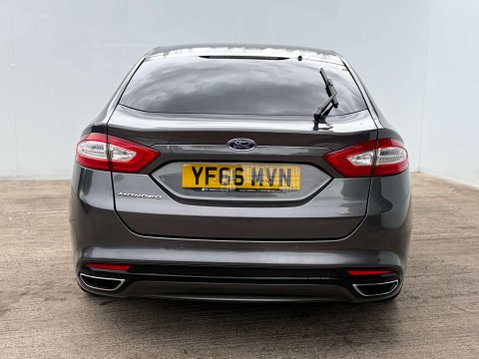 Ford Mondeo 2.0 Mondeo Titanium TDCi 5dr 43