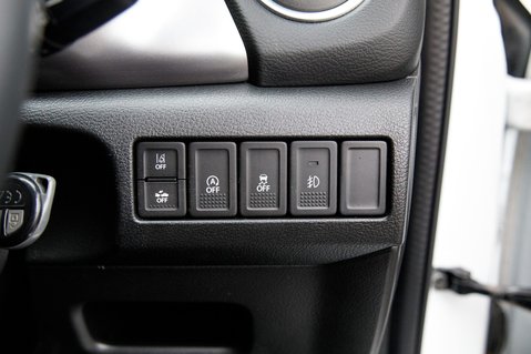 Suzuki Vitara SZ-T BOOSTERJET MHEV 15