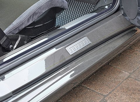 Ferrari 430 Scuderia Spider 16M 32