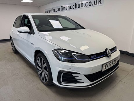 Volkswagen Golf 1.4 Golf GTE Advance Semi-Auto 5dr 3