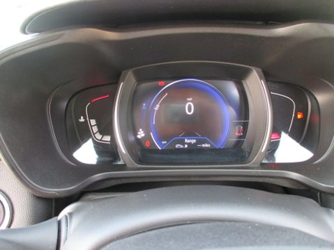 Renault Kadjar 1.3 TCe Iconic Euro 6 (s/s) 5dr 19