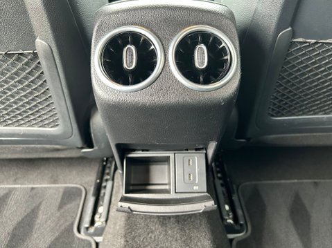 Mercedes-Benz A Class A 200 AMG LINE 33