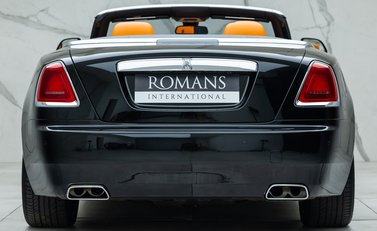 Rolls-Royce Dawn 8