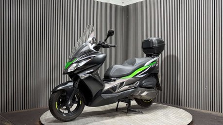 Kawasaki J300 2015 20K RUNNING MAXI SCOOTER PROJECT BIKE 300CC A2 6