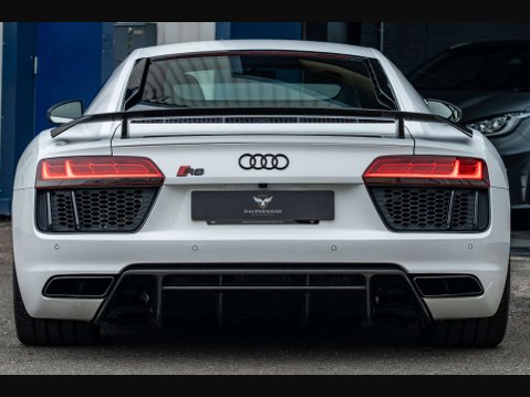 Audi R8 5.2 R8+ Quattro V10 Semi-Auto 4WD 2dr 29