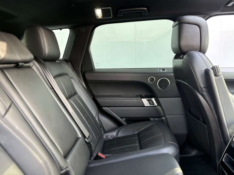 Land Rover Range Rover Sport 2.0 Range Rover Sport HSE Dynamic Black P400e Auto 4WD 5dr 30