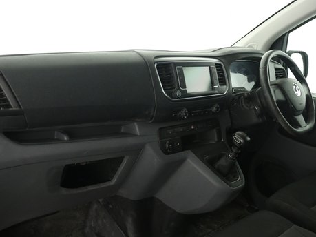 Vauxhall Vivaro 2900 1.5d 100PS Dynamic H1 11