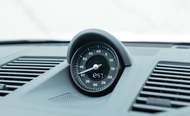 Porsche 911 Carrera S (992) 17