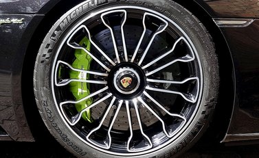 Porsche 918 Spyder 19