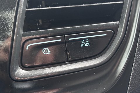 Ford Transit 350 Drw L4 130 ps Single Cab Dropside Truck with Tail Lift - Plant Spec 28