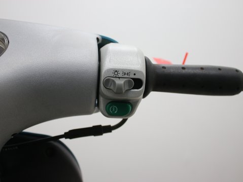 Peugeot Looxor LOOXOR 100 16