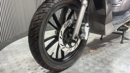 Lexmoto Urban 2019 GOOD LOOKING PROJECT SCOOTER RUNNING 125CC BIKE 9