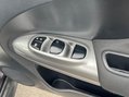Nissan Juke 1.6 Tekna Euro 5 (s/s) 5dr 29