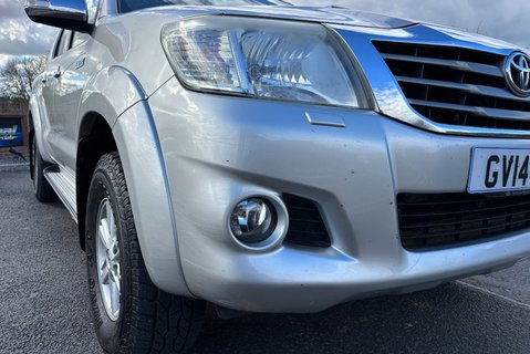 Toyota Hilux Icon 4X4 D-4D Double Cab Pickup - Sat Nav / Air Con / Rear Camera 18