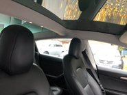 Tesla Model 3 LONG RANGE AWD 45,000m black vegan leather, 19 inch alloys 6