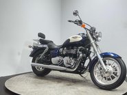 Triumph Bonneville 2008 7K EXCELLENT CONDITION CRUISER LOW RIDER 865CC 2