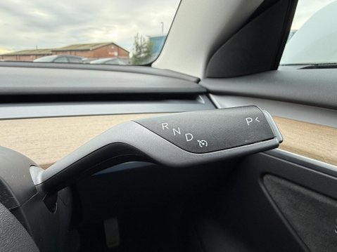 Tesla Model 3 Saloon 4dr Electric Auto RWD (241 bhp) 34