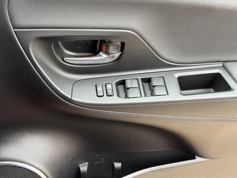 Toyota Yaris VVT-I EXCEL 34