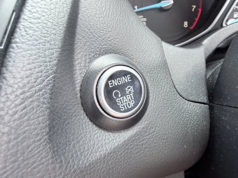Ford Focus 1.0 TITANIUM [SAT NAV] 25