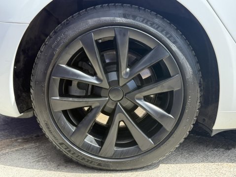 Tesla Model 3 Saloon 4dr Electric Auto RWD (241 bhp) 15
