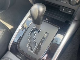 Mitsubishi L200 2.4 L200 Barbarian DI-D Auto 4WD 36