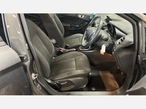 Ford Fiesta 1.0T EcoBoost Titanium Euro 6 (s/s) 5dr 5