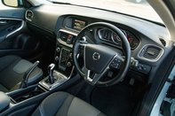 Volvo V40 T2 MOMENTUM 4