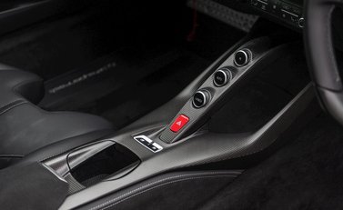 Ferrari 812 Superfast 20