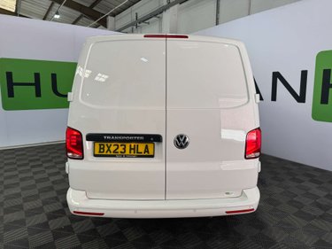 Volkswagen Transporter 2.0 Transporter T28 Highline TDI 3