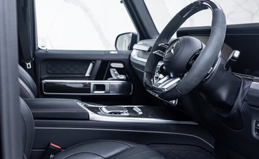 Mercedes-Benz G Class AMG G63 Carbon Edition 11