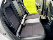 Renault Captur TECHNO E-TECH 18