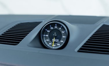 Porsche Cayenne TURBO GT 22