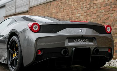 Ferrari 458 Speciale 22