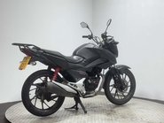 Honda CB GLR 125 2017 GOOD RUNNING PROJECT BIKE SPARES OR REPAIR 125CC 2