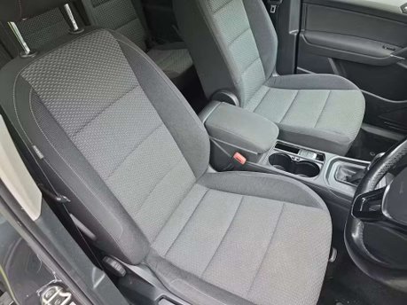 Volkswagen Touran 1.6 TDI BlueMotion Tech SE Family MPV 5dr Diesel DSG Euro 6 (s/s) (115 ps) 23