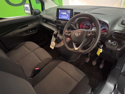 Vauxhall Combo 2000 Griffin Edition 1.5 TD 2