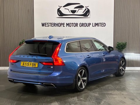 Volvo V90 2.0 D4 R-Design Auto Euro 6 (s/s) 5dr 26