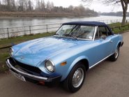 Fiat 124 Spider CS 1800 3