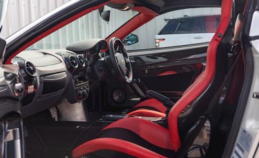 Ferrari 430 Scuderia Spider 16M 17