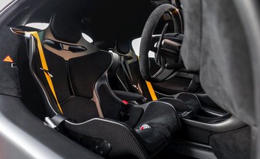 McLaren 600 Apex Collection 15