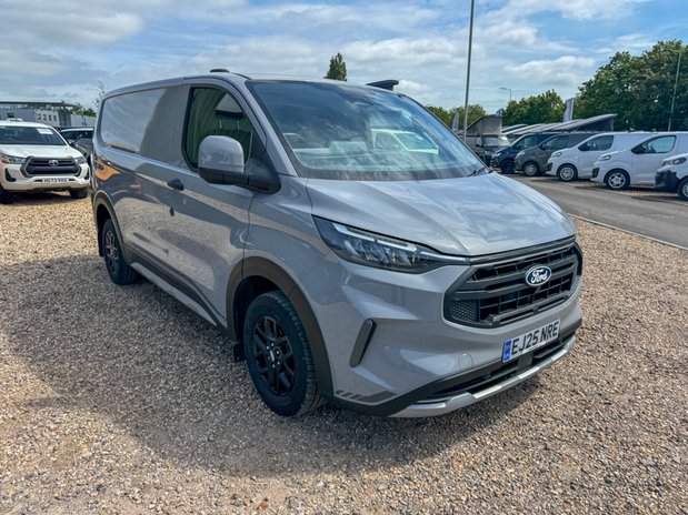Ford Transit Custom SWB L1H1 [SOLD CM] Low Roof Trail 320 Air Con Alloys Sensors EURO 6 NO VAT 4